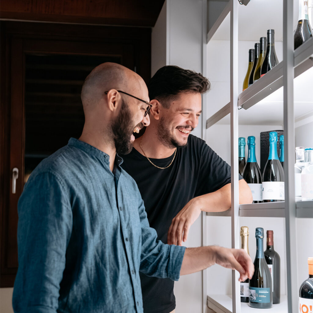 Mattia Granzotto e Alberto Mazzer nel loro studio di Packaging, Branding e Grafica a Conegliano